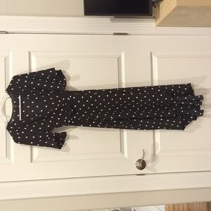 WHBM black and white polka do, high low, v neck, long, light weight, wra…
